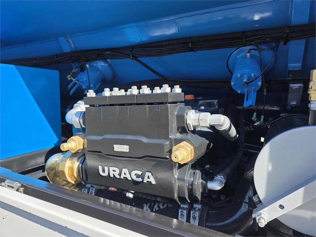 Leasing di  DAF WUKO KROLL 2 x URACA KOMBI FOR SEWER CLEANING DAF WUKO KROLL 2 x URACA KOMBI FOR SEWER CLEANING: foto 27