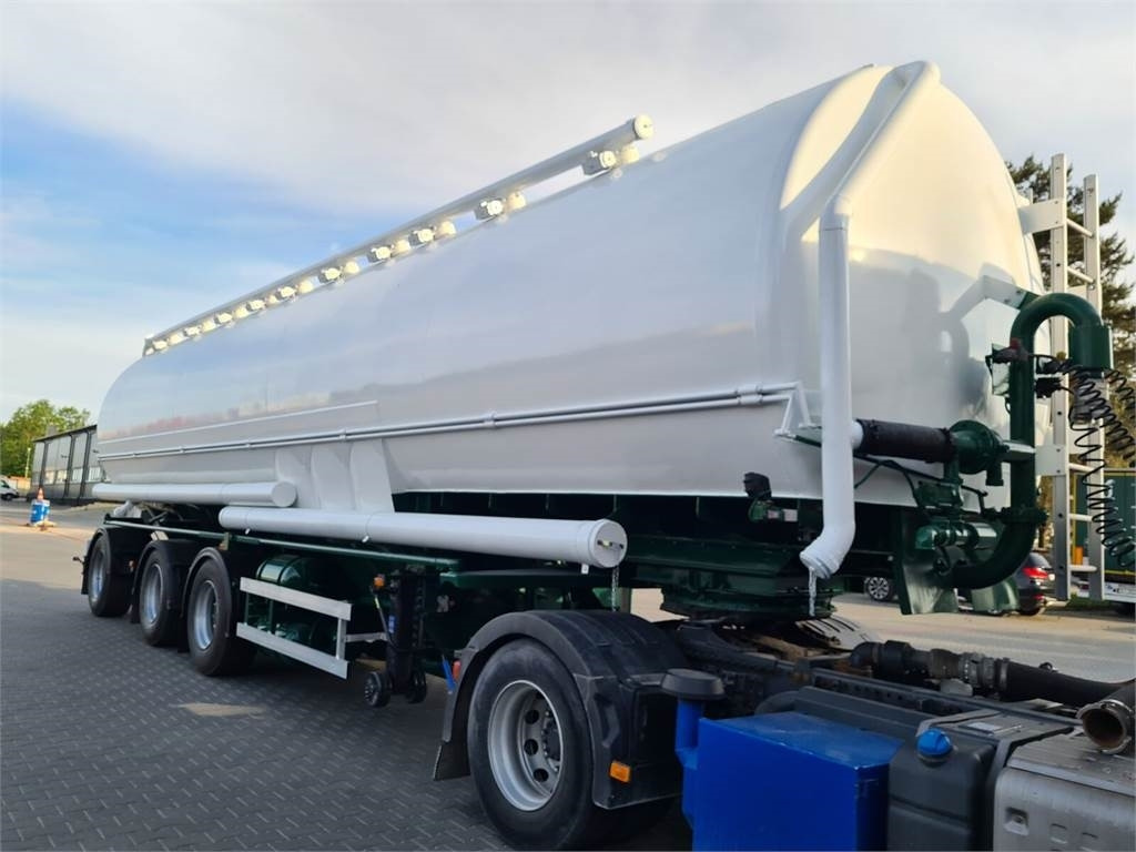 Lambrecht with suction WELGRO fodder, flour, wheat  - Semirimorchio cisterna: foto 4 Lambrecht with suction WELGRO fodder, flour, wheat  - Semirimorchio cisterna: foto 4