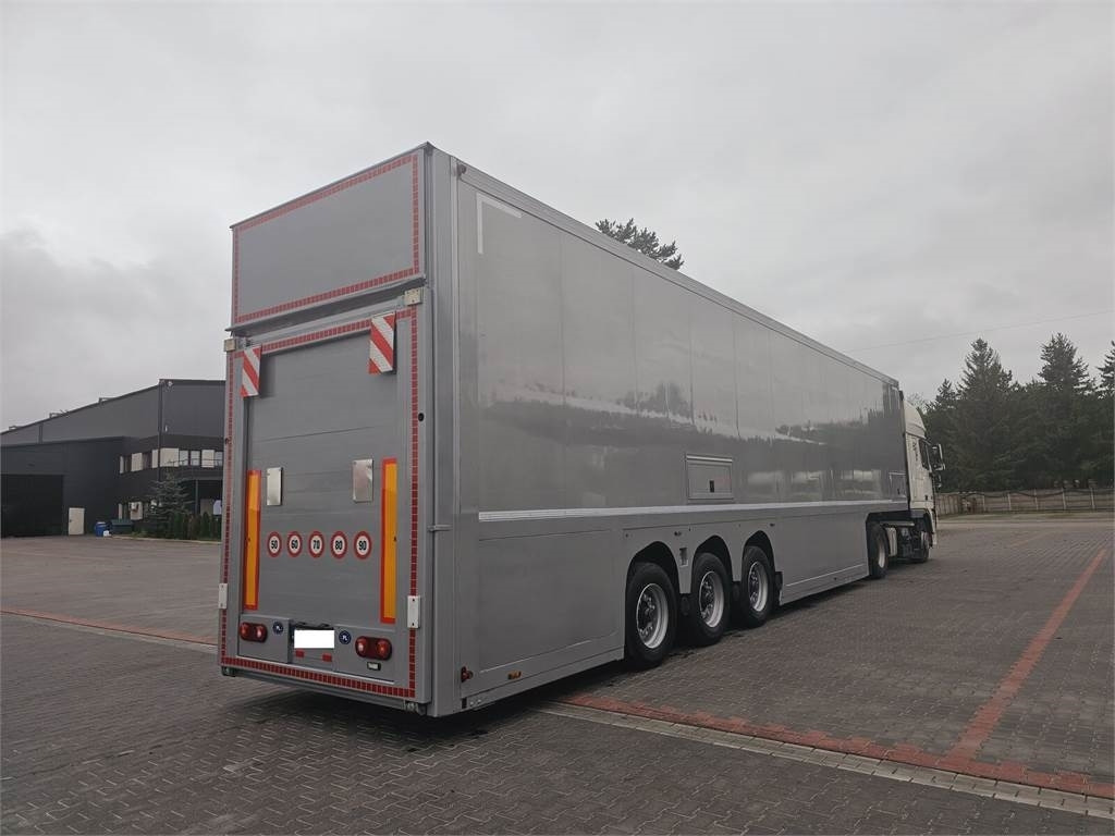 Langendorf DOUBLE LOADING FOR MOTOR COSMETICS Flexliner Inloa - Semirimorchio frigorifero: foto 5 Langendorf DOUBLE LOADING FOR MOTOR COSMETICS Flexliner Inloa - Semirimorchio frigorifero: foto 5