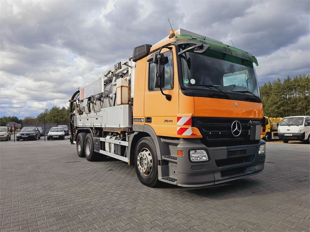 Mercedes-Benz WUKO KROLL COMBI FOR SEWER CLEANING - Autospurgo: foto 3 Mercedes-Benz WUKO KROLL COMBI FOR SEWER CLEANING - Autospurgo: foto 3