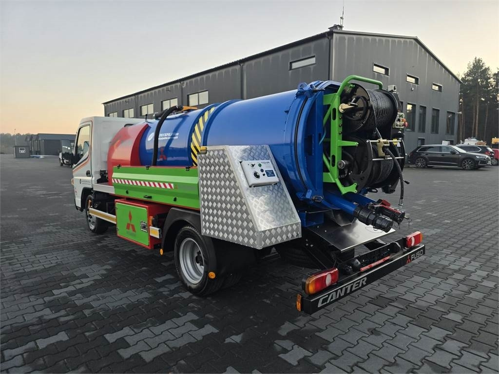 Mitsubishi ROM SMART COMBI WUKO HOT WATER FOR CLEANING SEWAGE - Autospurgo: foto 5 Mitsubishi ROM SMART COMBI WUKO HOT WATER FOR CLEANING SEWAGE - Autospurgo: foto 5