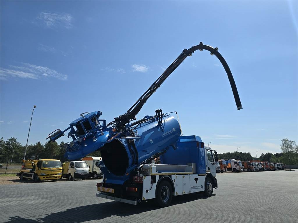 Renault WUKO RIVARD for collecting liquid waste - Autospurgo: foto 1 Renault WUKO RIVARD for collecting liquid waste - Autospurgo: foto 1