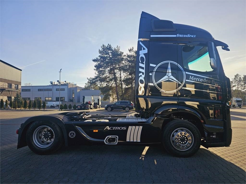 Mercedes-Benz ACTROS 1843 - Trattore stradale: foto 5 Mercedes-Benz ACTROS 1843 - Trattore stradale: foto 5