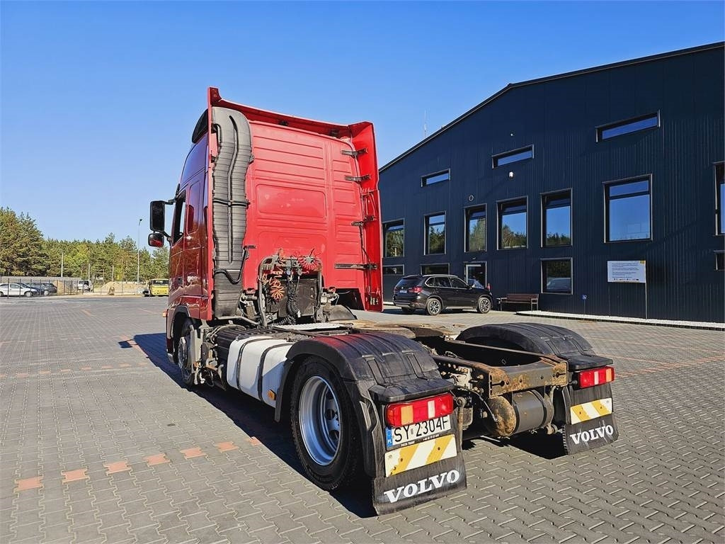 Volvo FH13 XXL MANUAL 420 EURO 5 2011 r MEGA LOW DECK - Trattore stradale: foto 4 Volvo FH13 XXL MANUAL 420 EURO 5 2011 r MEGA LOW DECK - Trattore stradale: foto 4