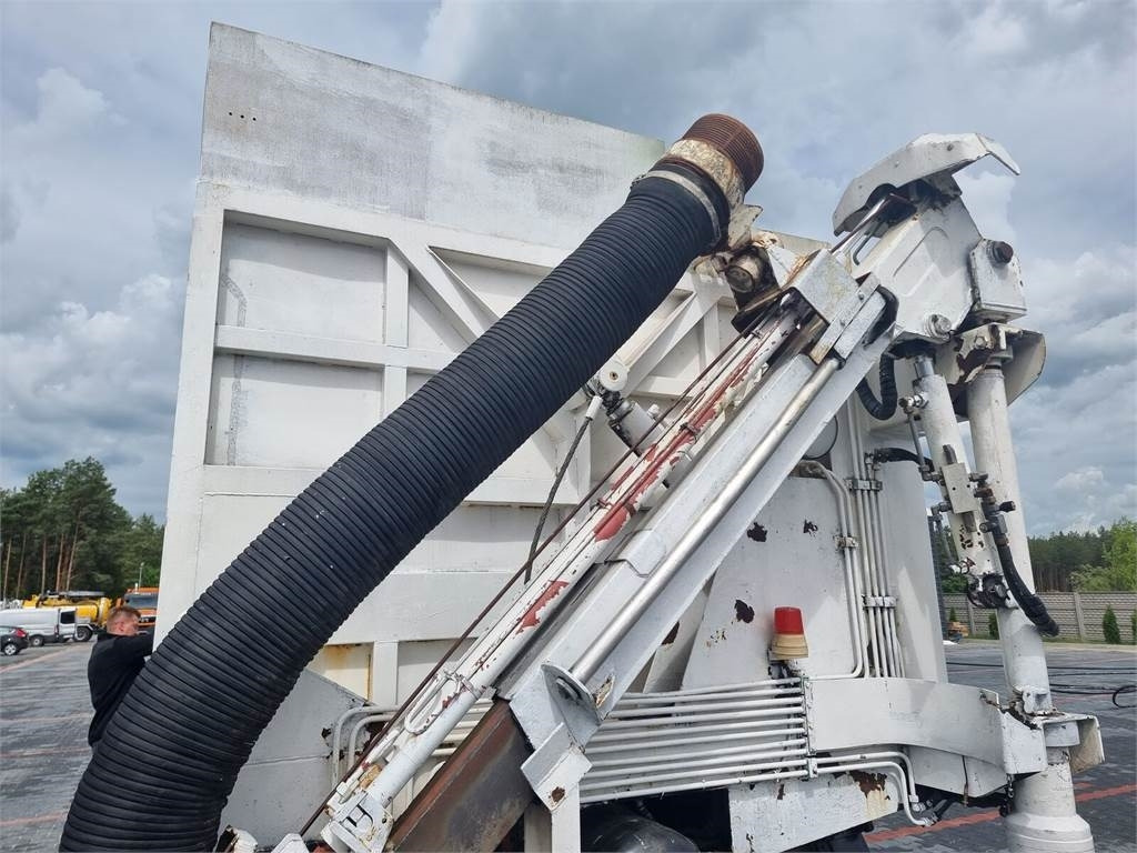 MAN VMB VESTA MTS Saugbagger vacuum cleaner excavator - Veicolo speciale/ Comunale: foto 3 MAN VMB VESTA MTS Saugbagger vacuum cleaner excavator - Veicolo speciale/ Comunale: foto 3