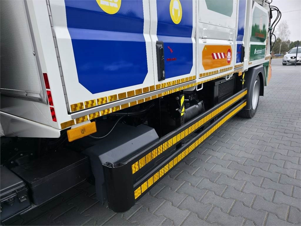 Veicolo speciale/ Comunale Mitsubishi CANTER RSP odkurzacz koparka ssąca Saugbagger CITY: foto 9