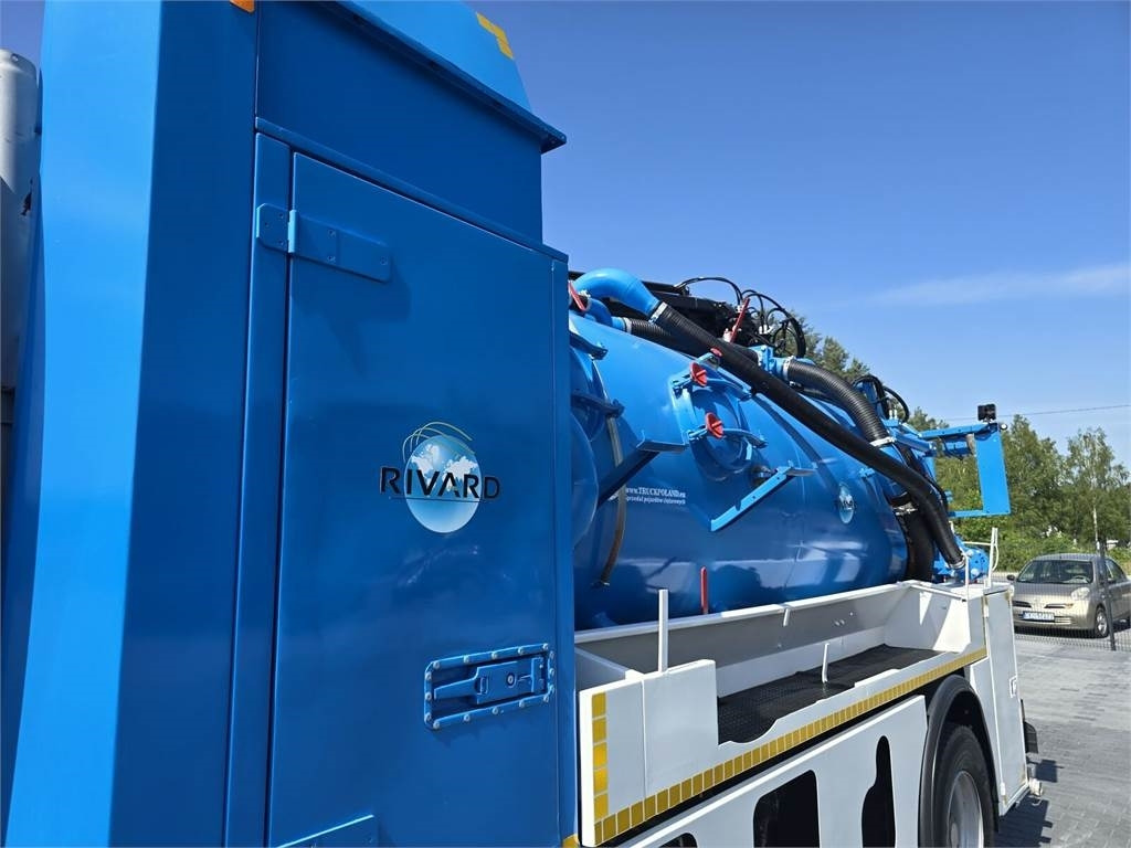 Leasing di Renault WUKO RIVARD for collecting liquid waste Renault WUKO RIVARD for collecting liquid waste: foto 11 Leasing di Renault WUKO RIVARD for collecting liquid waste Renault WUKO RIVARD for collecting liquid waste: foto 11