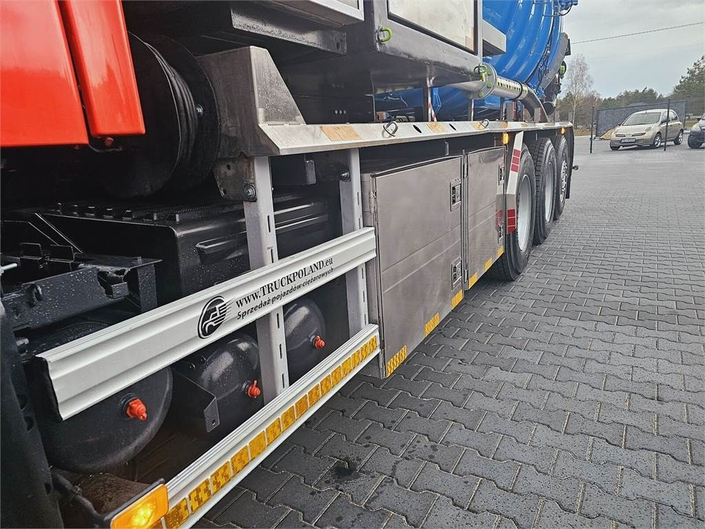 Volvo Disab Centurion P210/9 Suction-blowing vacuum load - Veicolo speciale/ Comunale: foto 3 Volvo Disab Centurion P210/9 Suction-blowing vacuum load - Veicolo speciale/ Comunale: foto 3