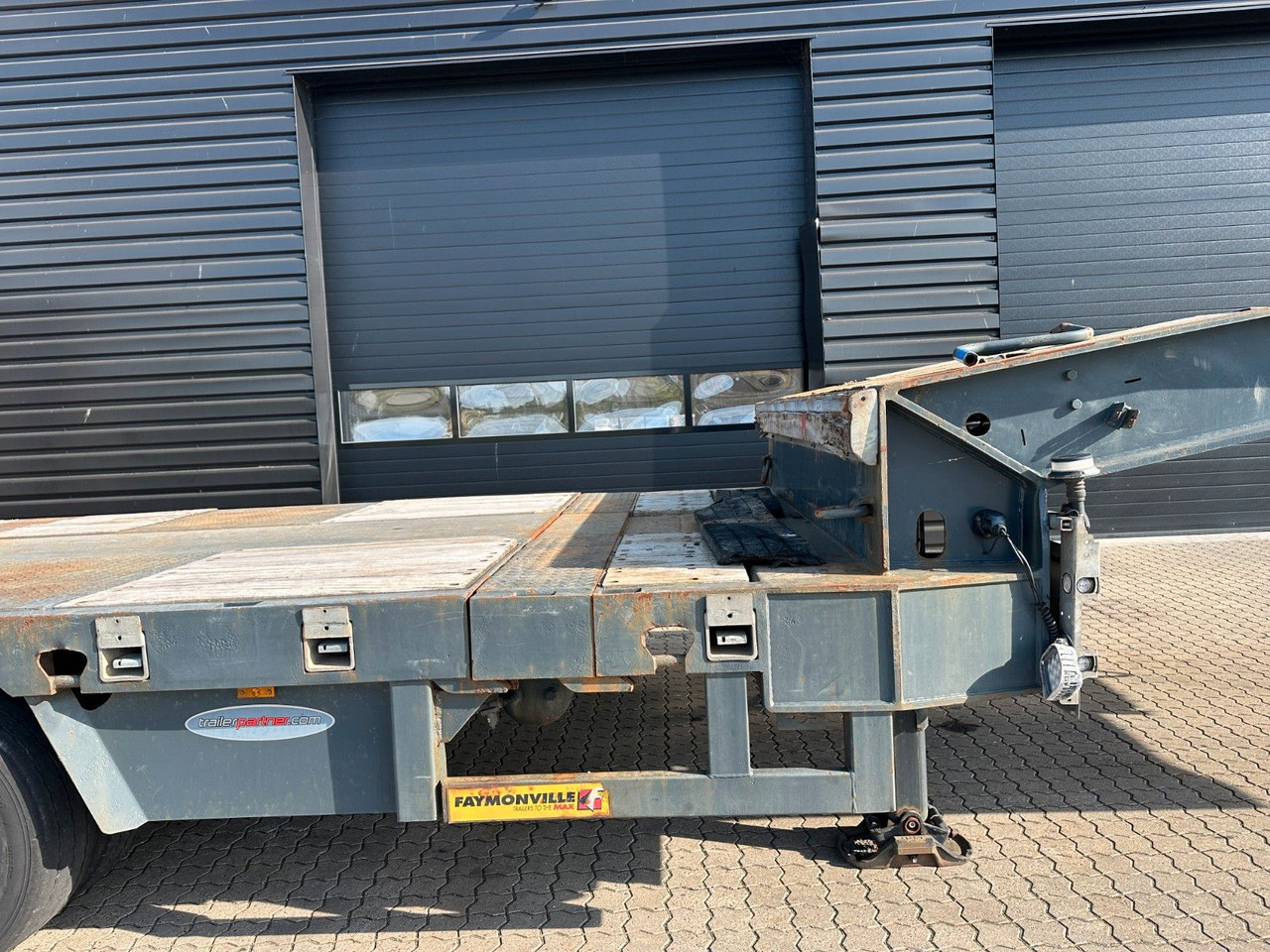 Faymonville 5 achs tieflader / ausziehbar / rampen - Semirimorchio pianale ribassato: foto 4 Faymonville 5 achs tieflader / ausziehbar / rampen - Semirimorchio pianale ribassato: foto 4