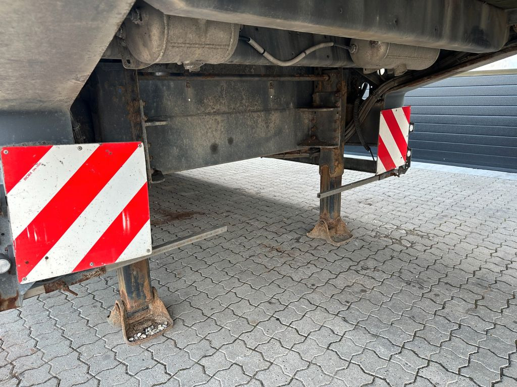 Faymonville Multimax tieflader / Zwangsgelenkt/ Baggermulde Faymonville Multimax tieflader / Zwangsgelenkt/ Baggermulde - Semirimorchio pianale ribassato: foto 3 Faymonville Multimax tieflader / Zwangsgelenkt/ Baggermulde Faymonville Multimax tieflader / Zwangsgelenkt/ Baggermulde - Semirimorchio pianale ribassato: foto 3