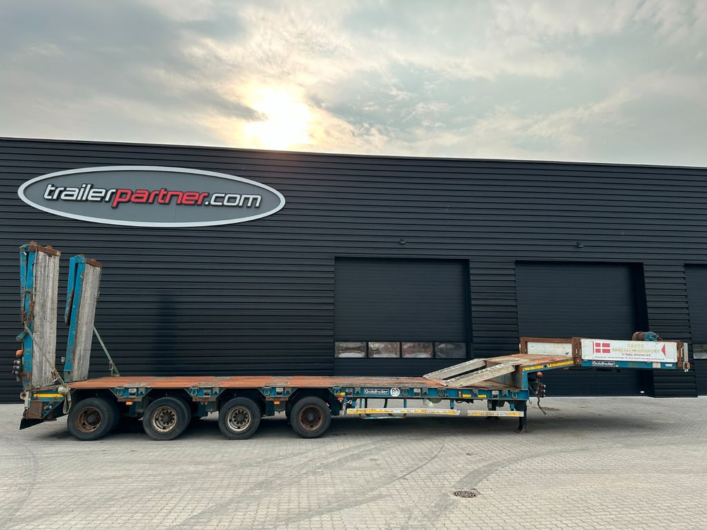 Goldhofer 4 achs tieflader / ausziehbar Goldhofer 4 achs tieflader / ausziehbar - Semirimorchio pianale ribassato: foto 1 Goldhofer 4 achs tieflader / ausziehbar Goldhofer 4 achs tieflader / ausziehbar - Semirimorchio pianale ribassato: foto 1