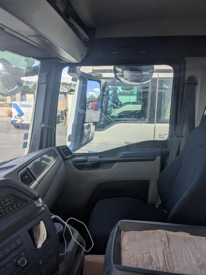 MAN TGS 26.470 - Autocarro scarrabile: foto 4 MAN TGS 26.470 - Autocarro scarrabile: foto 4