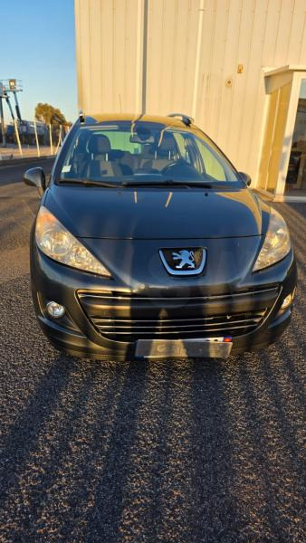 Station wagon Peugeot 207 SW: foto 6