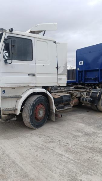 Scania RA 1 36 C - Trattore stradale: foto 2 Scania RA 1 36 C - Trattore stradale: foto 2