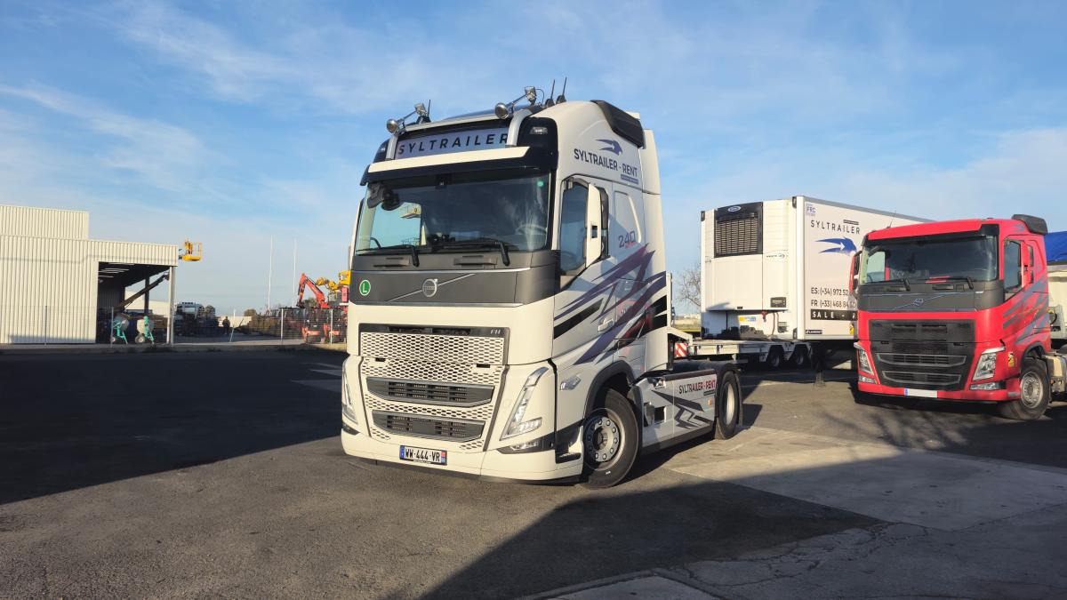 Volvo FH 500 Globetrotter XXL (Location / Rent) - Trattore stradale: foto 3 Volvo FH 500 Globetrotter XXL (Location / Rent) - Trattore stradale: foto 3