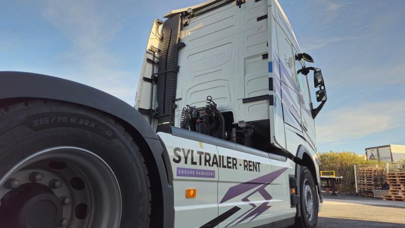 Volvo FH 500 Globetrotter XXL (Location / Rent) - Trattore stradale: foto 3 Volvo FH 500 Globetrotter XXL (Location / Rent) - Trattore stradale: foto 3