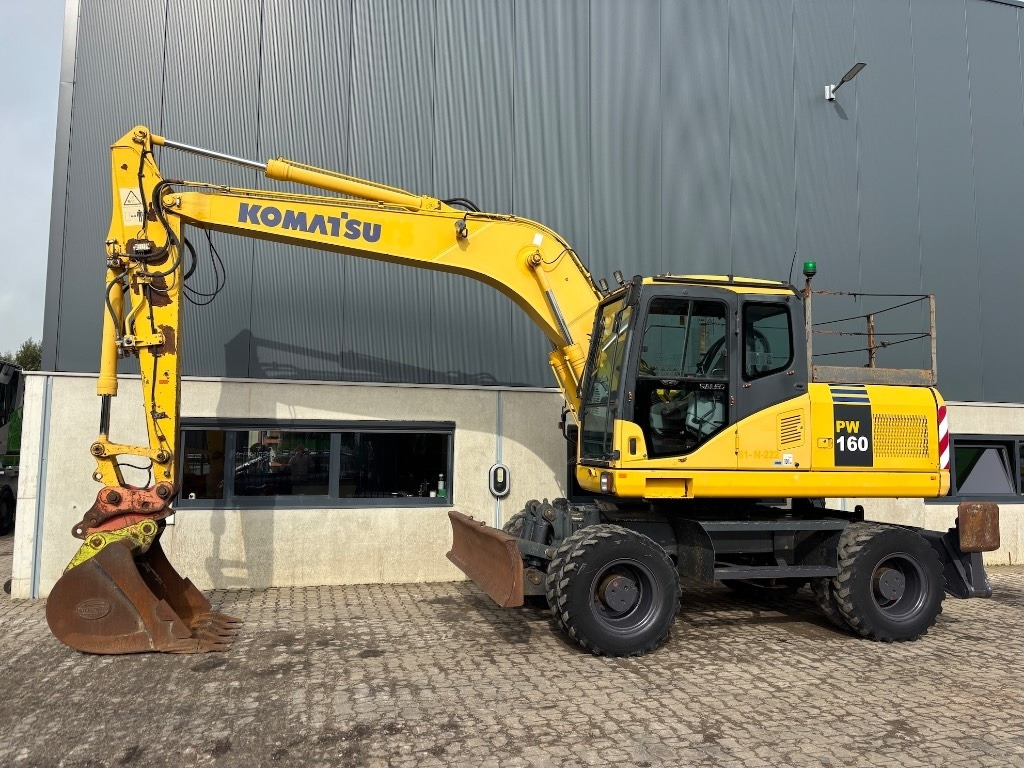 Komatsu PW 160-7 - PW160 - PW 160 - PW 180 - PW 140 - Escavatore gommato: foto 2 Komatsu PW 160-7 - PW160 - PW 160 - PW 180 - PW 140 - Escavatore gommato: foto 2