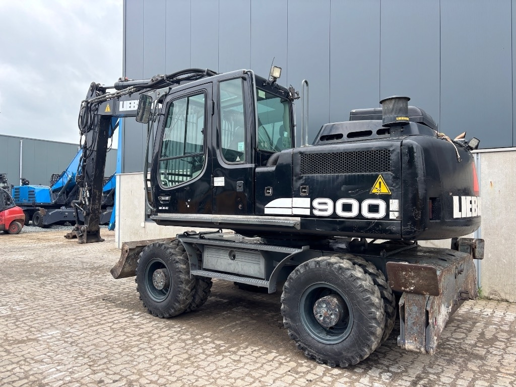 Liebherr A 900 C - A900 - A 904 C - Escavatore gommato: foto 3 Liebherr A 900 C - A900 - A 904 C - Escavatore gommato: foto 3