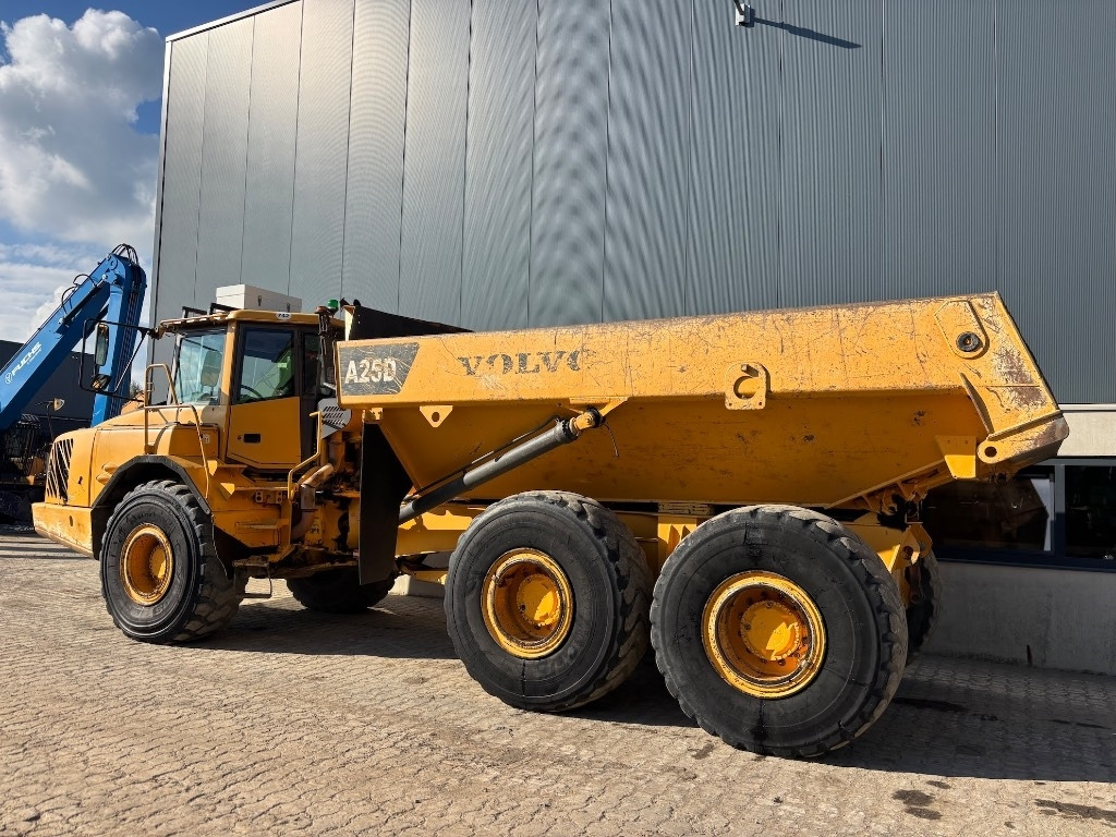 Volvo A 25 D - Dumper articolato: foto 5 Volvo A 25 D - Dumper articolato: foto 5