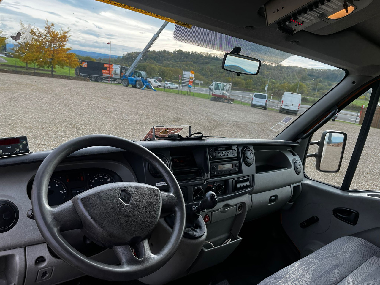 RENAULT Mascott DCI 160 CAISSE + HAYON - Autocarro furgonato: foto 5 RENAULT Mascott DCI 160 CAISSE + HAYON - Autocarro furgonato: foto 5