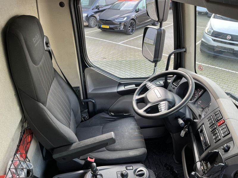 DAF LF 180 FA Euro 6 / 12 Ton / 400 dkm / Box / Laadklep - Autocarro furgonato: foto 3 DAF LF 180 FA Euro 6 / 12 Ton / 400 dkm / Box / Laadklep - Autocarro furgonato: foto 3