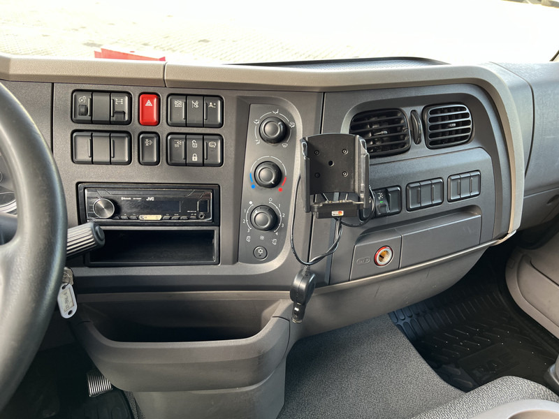 DAF LF 180 FA Euro 6 / 12 Ton / 400 dkm / Box / Laadklep - Autocarro furgonato: foto 5 DAF LF 180 FA Euro 6 / 12 Ton / 400 dkm / Box / Laadklep - Autocarro furgonato: foto 5