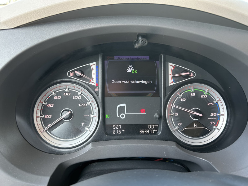 DAF LF 320 FA / Effer 175.2/c3s Crane / 363 dkm / Plateau / NL Truck - Camion con gru: foto 4 DAF LF 320 FA / Effer 175.2/c3s Crane / 363 dkm / Plateau / NL Truck - Camion con gru: foto 4