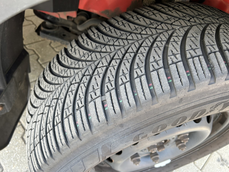 Furgone chiuso Ford Transit 2.0 TDCI Trend / 153 dkm / L3 H2 / APK TUV 04-26: foto 13