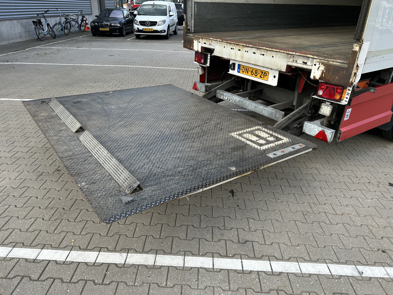 Groenewegen Jumbo / City / Box / Laadklep 2500 kg / APK TUV 11-25 - Semirimorchio furgonato: foto 5 Groenewegen Jumbo / City / Box / Laadklep 2500 kg / APK TUV 11-25 - Semirimorchio furgonato: foto 5