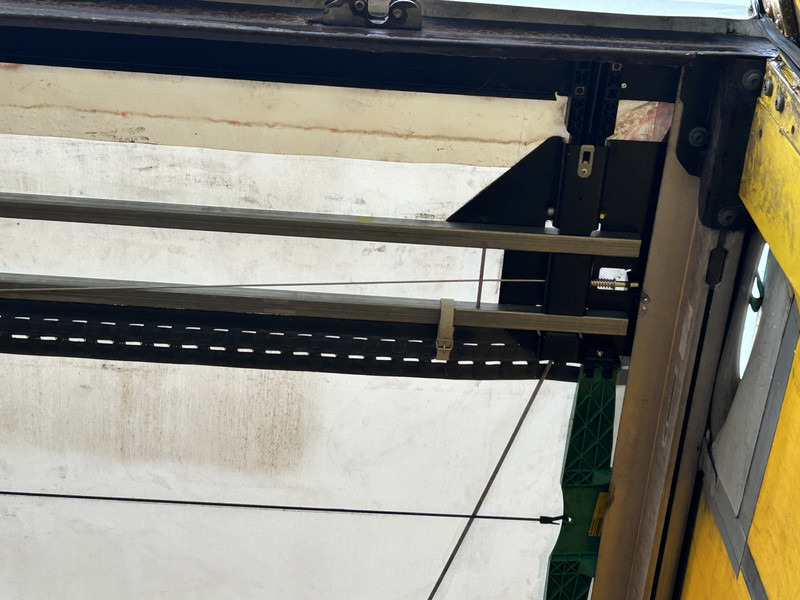 Krone Profi Liner / Schuifzeil / Kooi Aap / Stuur + Liftas / APK 05-26 - Semirimorchio centinato: foto 4 Krone Profi Liner / Schuifzeil / Kooi Aap / Stuur + Liftas / APK 05-26 - Semirimorchio centinato: foto 4