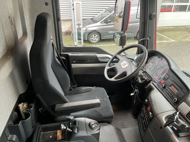 MAN TGM 18.250 Euro 6 / 18 Ton / 639 dkm / Box / Loadlift / APK TUV 12-25 - Autocarro furgonato: foto 3 MAN TGM 18.250 Euro 6 / 18 Ton / 639 dkm / Box / Loadlift / APK TUV 12-25 - Autocarro furgonato: foto 3