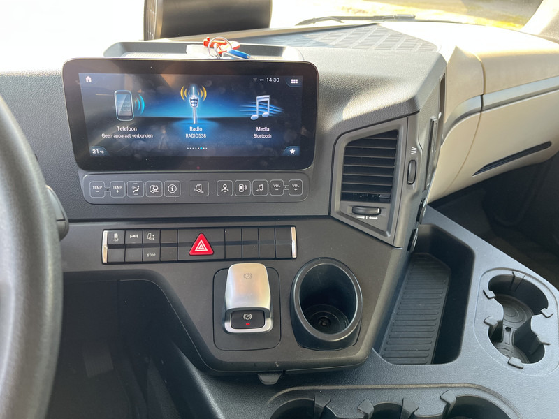 Mercedes-Benz Actros 2124 / 2023 / 18 Ton / Box / Laadklep - Autocarro furgonato: foto 5 Mercedes-Benz Actros 2124 / 2023 / 18 Ton / Box / Laadklep - Autocarro furgonato: foto 5