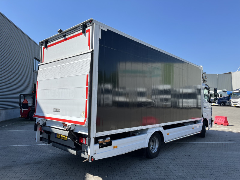 Mercedes-Benz Atego 818 / 8 Ton / 719 dkm / Box / Loadlift / APK TUV 07-25 - Autocarro furgonato: foto 2 Mercedes-Benz Atego 818 / 8 Ton / 719 dkm / Box / Loadlift / APK TUV 07-25 - Autocarro furgonato: foto 2