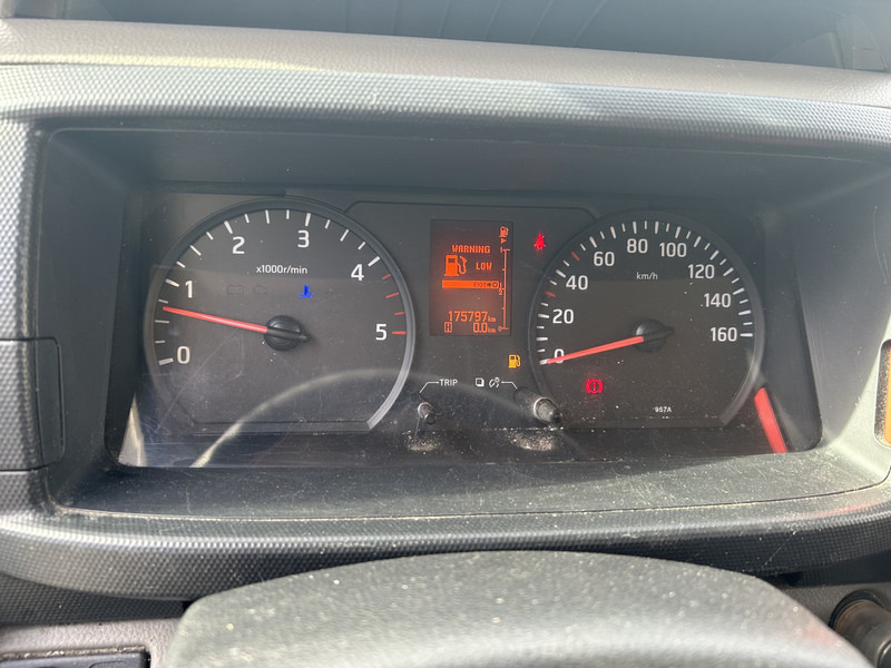 Nissan Cabstar NT400 / Duo Temp Frigo -30 gr / 175 dkm/ Blad - Blad / BE Van - Furgone frigo: foto 4 Nissan Cabstar NT400 / Duo Temp Frigo -30 gr / 175 dkm/ Blad - Blad / BE Van - Furgone frigo: foto 4