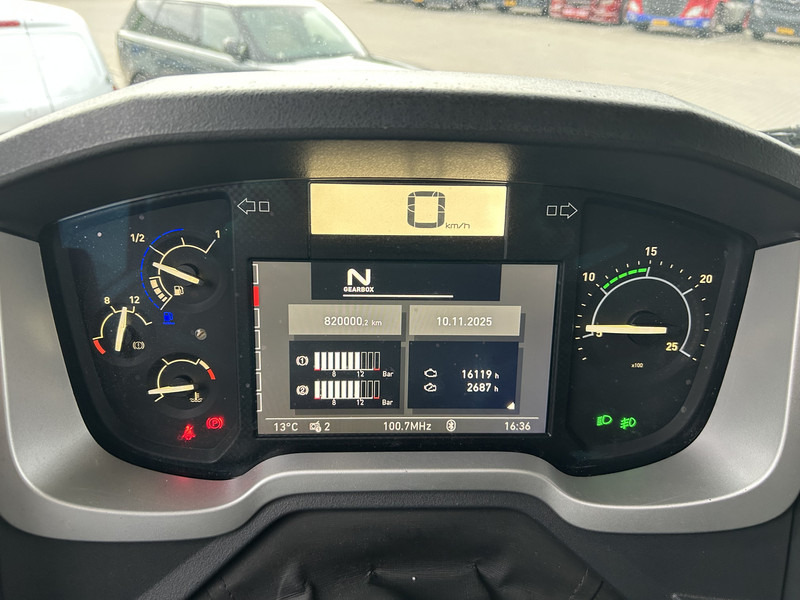 Renault T 380 Comfort / 820 dkm / Curtainside / Loadlift / APK TUV 02-26 - Camion centinato: foto 4 Renault T 380 Comfort / 820 dkm / Curtainside / Loadlift / APK TUV 02-26 - Camion centinato: foto 4