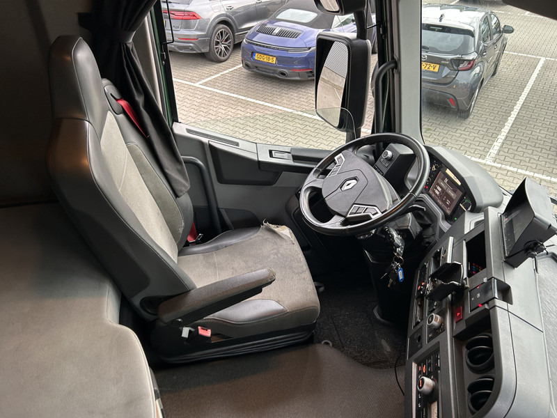 Renault T 380 Comfort / 820 dkm / Curtainside / Loadlift / APK TUV 02-26 - Camion centinato: foto 3 Renault T 380 Comfort / 820 dkm / Curtainside / Loadlift / APK TUV 02-26 - Camion centinato: foto 3