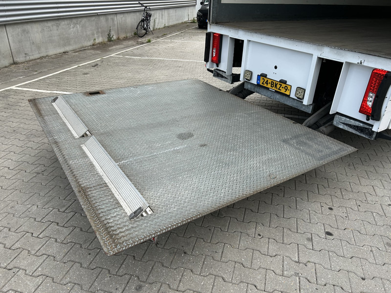 Autocarro furgonato Scania S410 Highline / 491 dkm / Box 8.1 mtr / Laadklep 3000 kg: foto 16