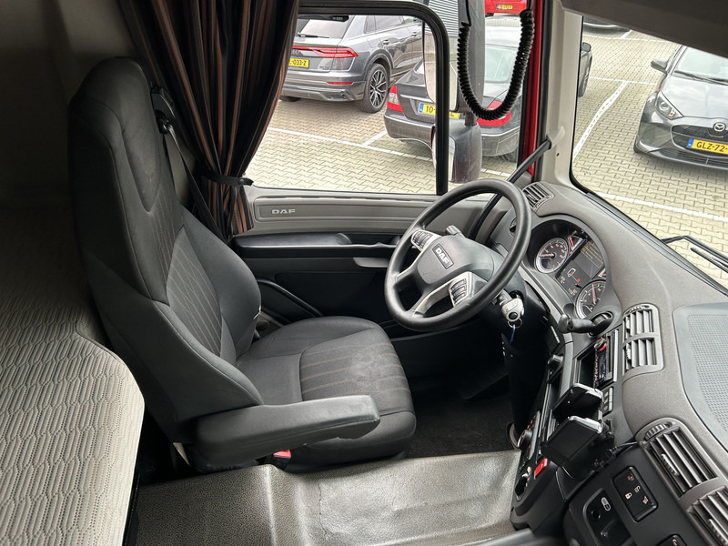 DAF CF 410 FT Space Cab / 717 dkm / Euro 6D / APK TUV 09-26 - Trattore stradale: foto 3 DAF CF 410 FT Space Cab / 717 dkm / Euro 6D / APK TUV 09-26 - Trattore stradale: foto 3