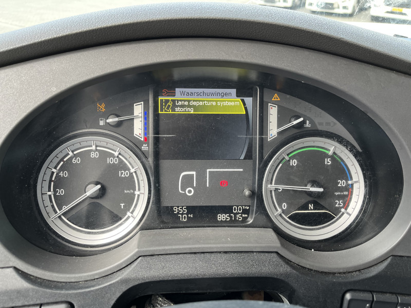 DAF XF 440 FT SSC / ADR / 885 dkm / 2 Tanks / Tacho V2 / APK TUV 06-25 - Trattore stradale: foto 4 DAF XF 440 FT SSC / ADR / 885 dkm / 2 Tanks / Tacho V2 / APK TUV 06-25 - Trattore stradale: foto 4