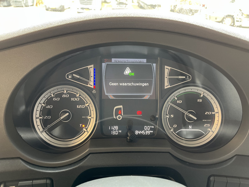 DAF XF 480 FT SSC / 844 dkm / New Tacho / 2 Tanks / Stand Airco / APK TUV 11-25 - Trattore stradale: foto 4 DAF XF 480 FT SSC / 844 dkm / New Tacho / 2 Tanks / Stand Airco / APK TUV 11-25 - Trattore stradale: foto 4
