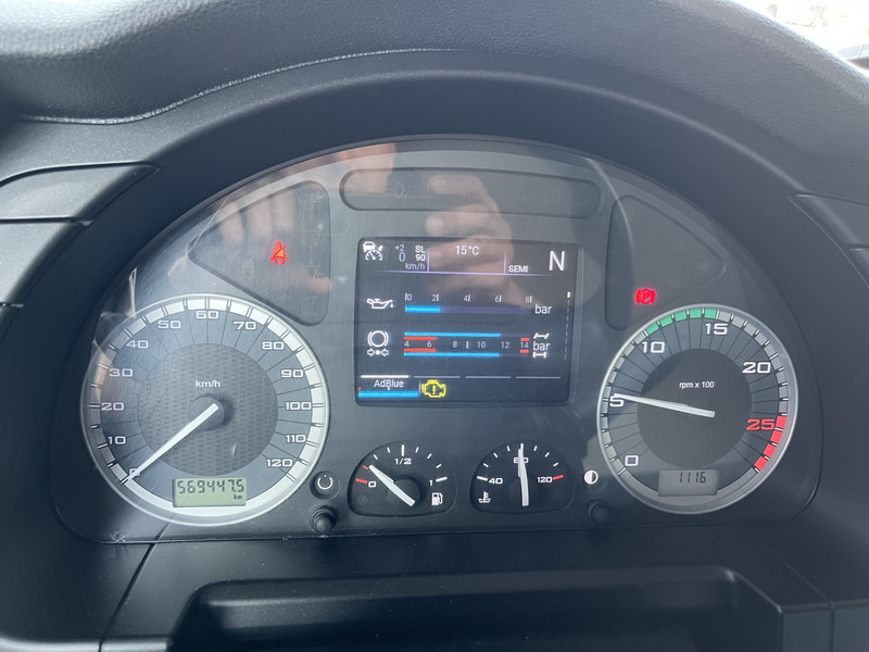 Iveco S-Way AT 420 / Full LED / 569 dkm / 2 Tanks / 2 Fridge / APK TUV 03-26 - Trattore stradale: foto 4 Iveco S-Way AT 420 / Full LED / 569 dkm / 2 Tanks / 2 Fridge / APK TUV 03-26 - Trattore stradale: foto 4