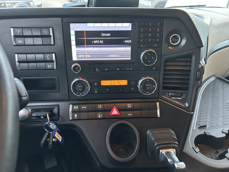 Mercedes-Benz Actros 1842 Bigspace / 770 dkm / Mega / New Tacho / Stand Klima / 2 Tanks - Trattore stradale: foto 5 Mercedes-Benz Actros 1842 Bigspace / 770 dkm / Mega / New Tacho / Stand Klima / 2 Tanks - Trattore stradale: foto 5