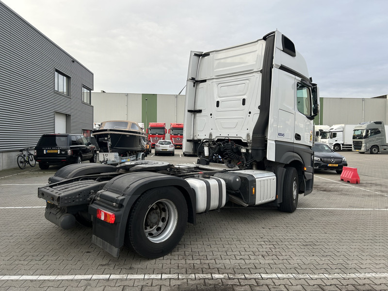 Mercedes-Benz Actros 1845 Gigaspace / Tacho V2 / PTO - Hydraulic / Stand Airco / APK TUV 11-26 - Trattore stradale: foto 2 Mercedes-Benz Actros 1845 Gigaspace / Tacho V2 / PTO - Hydraulic / Stand Airco / APK TUV 11-26 - Trattore stradale: foto 2