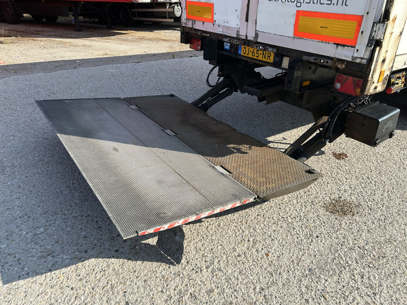 Van Hool 3B2014 / Box Trailer / BPW Drum / Loadlift / NL Trailer - Semirimorchio furgonato: foto 5 Van Hool 3B2014 / Box Trailer / BPW Drum / Loadlift / NL Trailer - Semirimorchio furgonato: foto 5