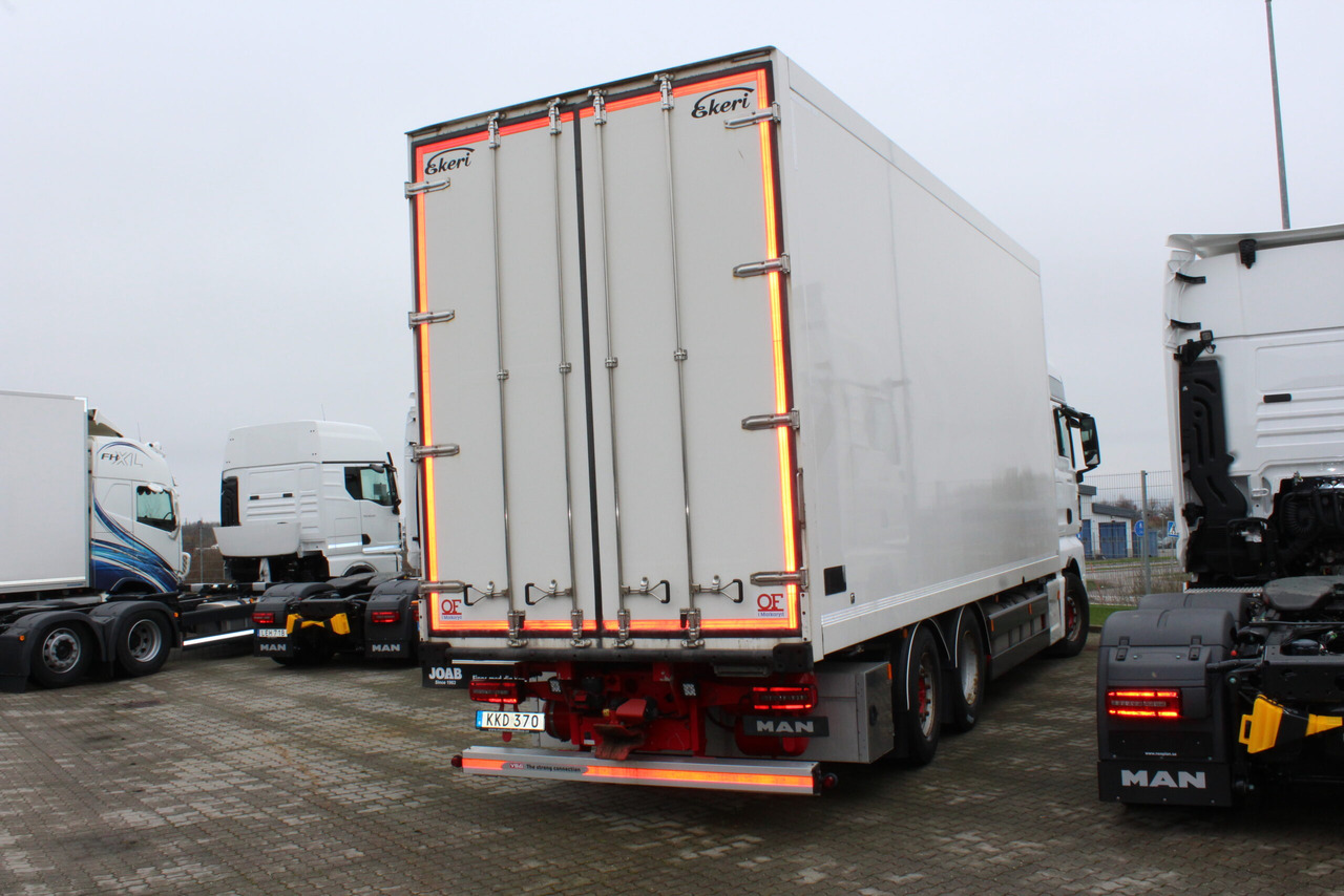 MAN TGX 26.480 6×2-4 Skåp/Fjärr - Autocarro furgonato: foto 3 MAN TGX 26.480 6×2-4 Skåp/Fjärr - Autocarro furgonato: foto 3