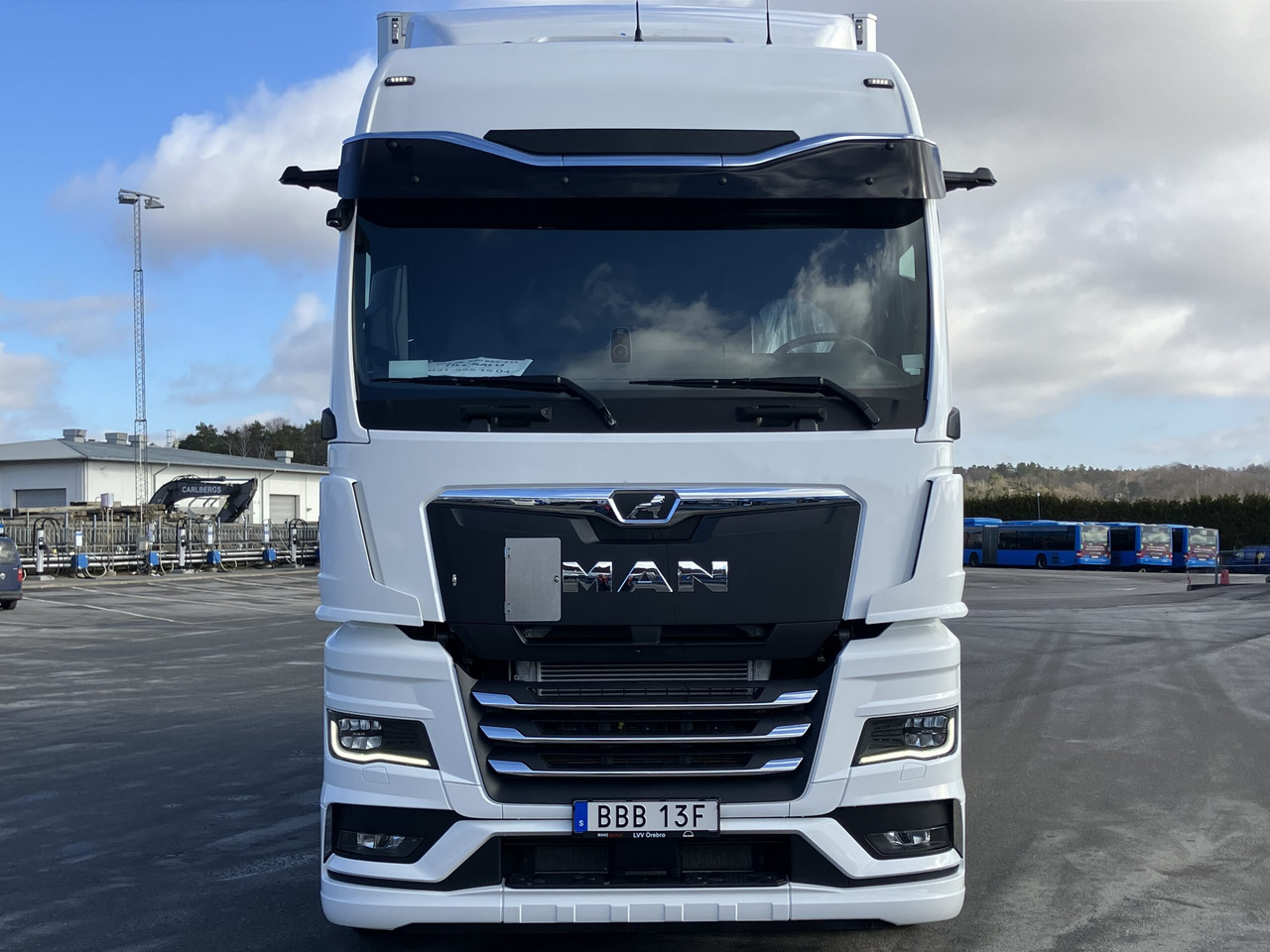 MAN TGX 26.520 6×2-4 fjärrbil Närko - Autocarro furgonato: foto 3 MAN TGX 26.520 6×2-4 fjärrbil Närko - Autocarro furgonato: foto 3