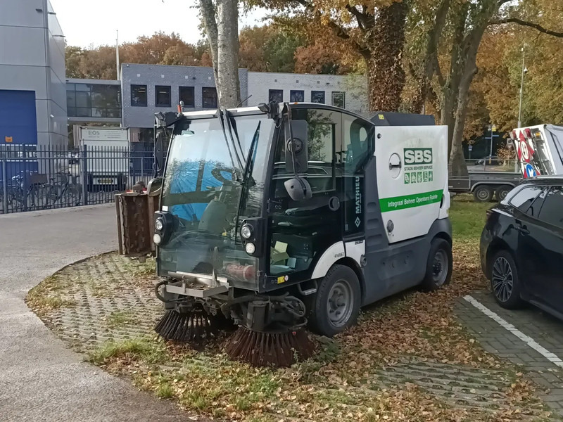 Mathieu MC210 Azura MC210 - Spazzatrice stradale: foto 2 Mathieu MC210 Azura MC210 - Spazzatrice stradale: foto 2