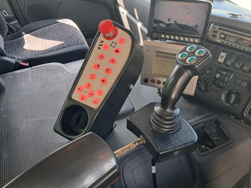 Scania P 280 B 6X2*4 - Camion immondizia: foto 5 Scania P 280 B 6X2*4 - Camion immondizia: foto 5