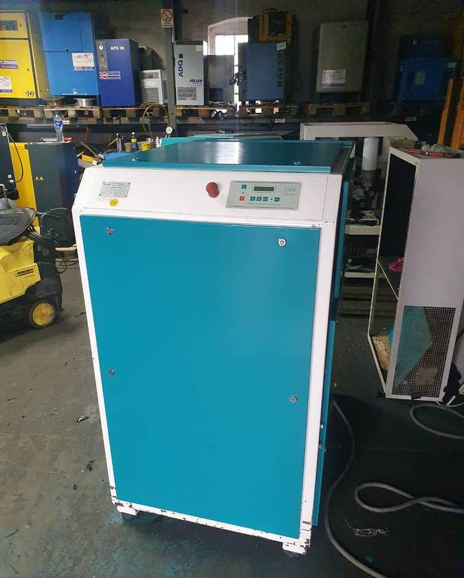 KOMPRESOR ŚRUBOWY RENNER RS 45 KW - Compressore d'aria: foto 3 KOMPRESOR ŚRUBOWY RENNER RS 45 KW - Compressore d'aria: foto 3