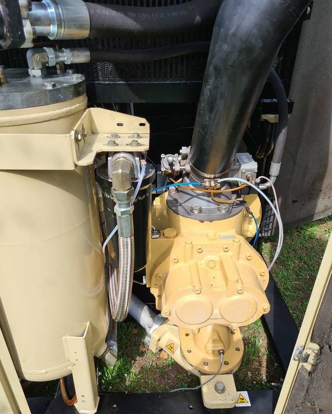 Kompresor śrubowy INGERSOLL RAND NIRVANA R75N - Compressore d'aria: foto 5 Kompresor śrubowy INGERSOLL RAND NIRVANA R75N - Compressore d'aria: foto 5